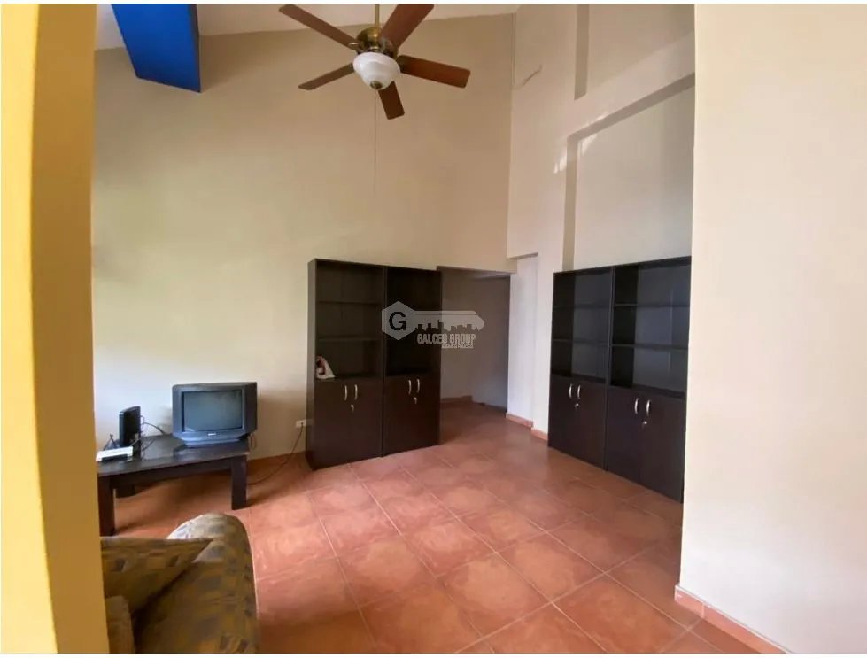 SE VENDE CASA EN VILLA DE LAS FUENTES DE 473M  2 NIVELES CON JACUZZI