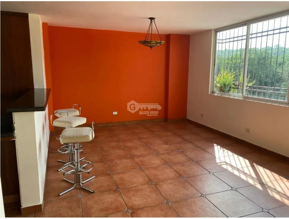 VILLA DE LAS FUENTES / 473M / 2 NIVELES / JACUZZI / 5 HABITAC