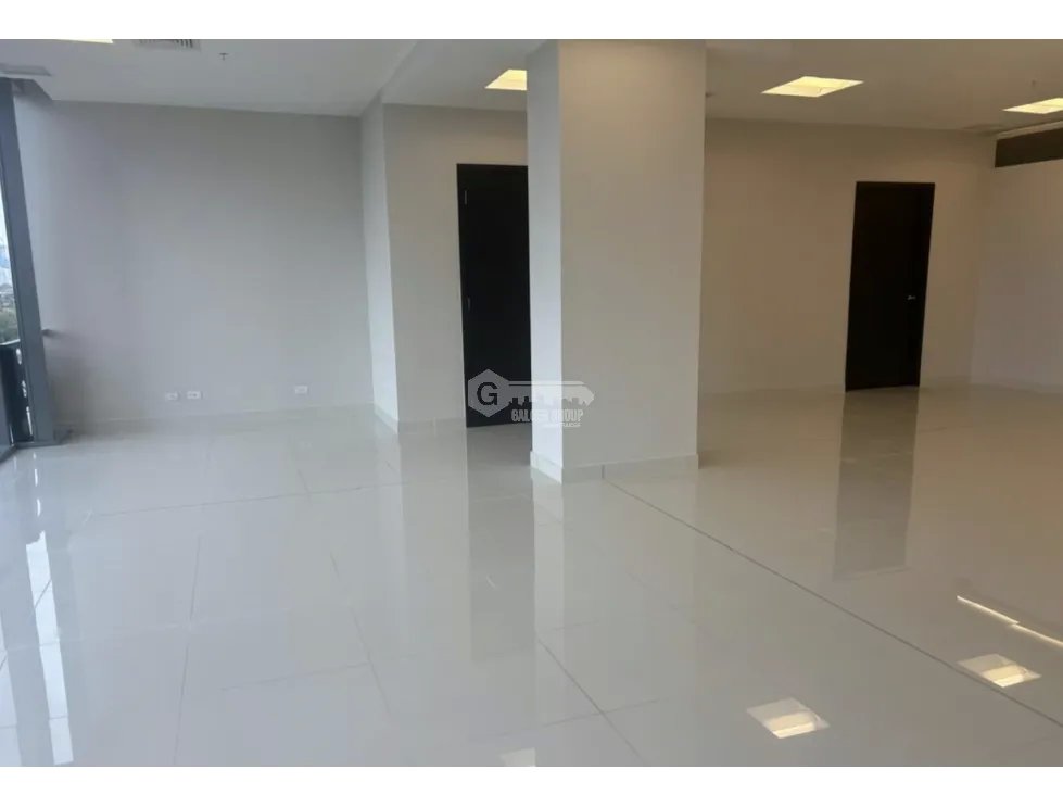 Office for rent in Costa del Este
