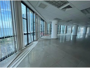 Office for rent in Marbella