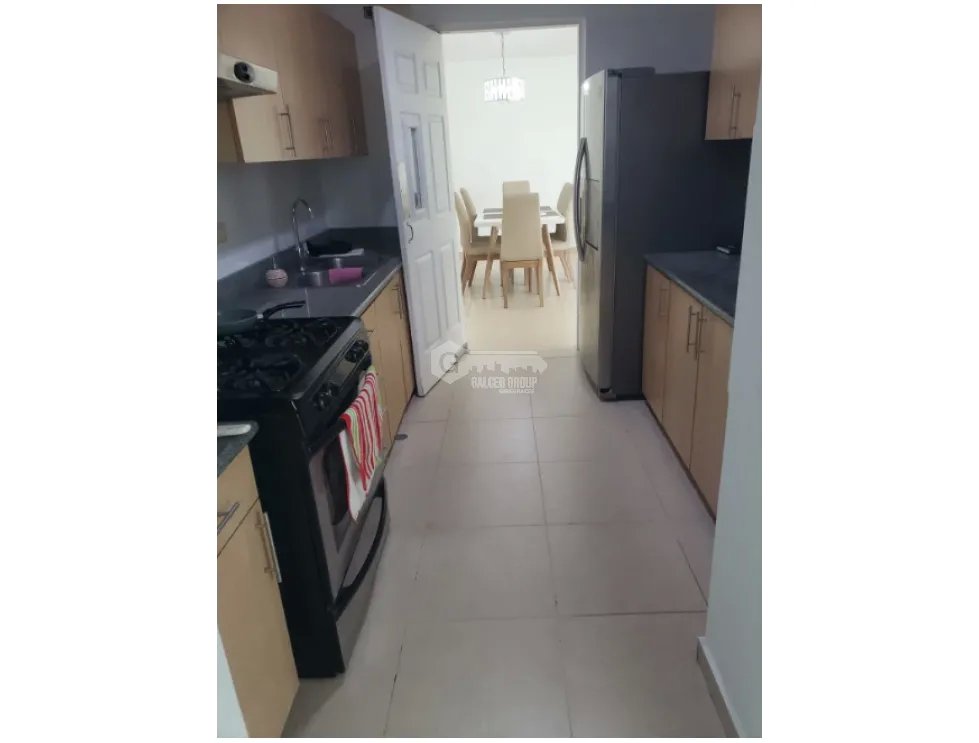 SE VENDE APARTAMENTO EN  SOL DEL ESTE DE 3 HABITACION Y 2 PARKING
