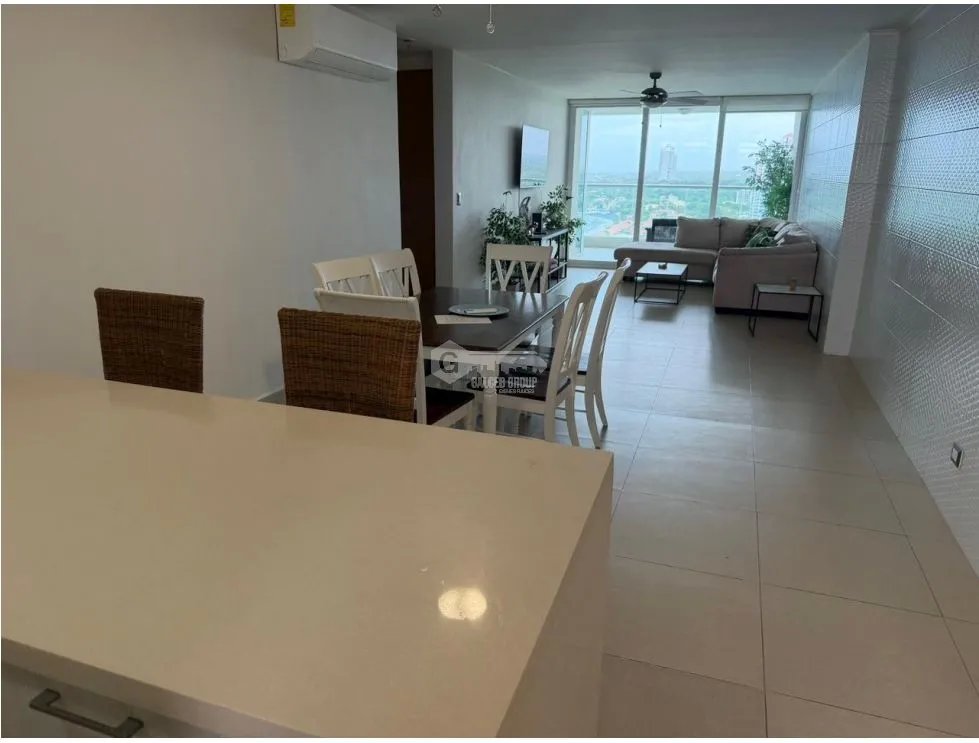 Apartment for sale in Coronado