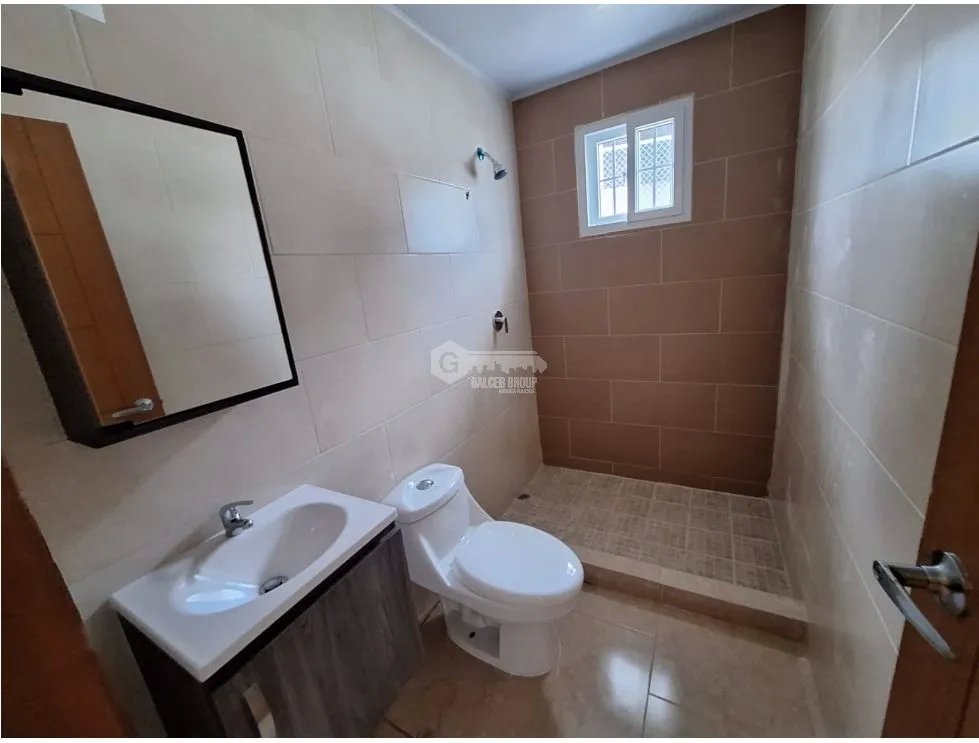 SE VENDE CASA A ESTRENAR CERCA DE LA PLAYA SANTA CLARA 601 M2