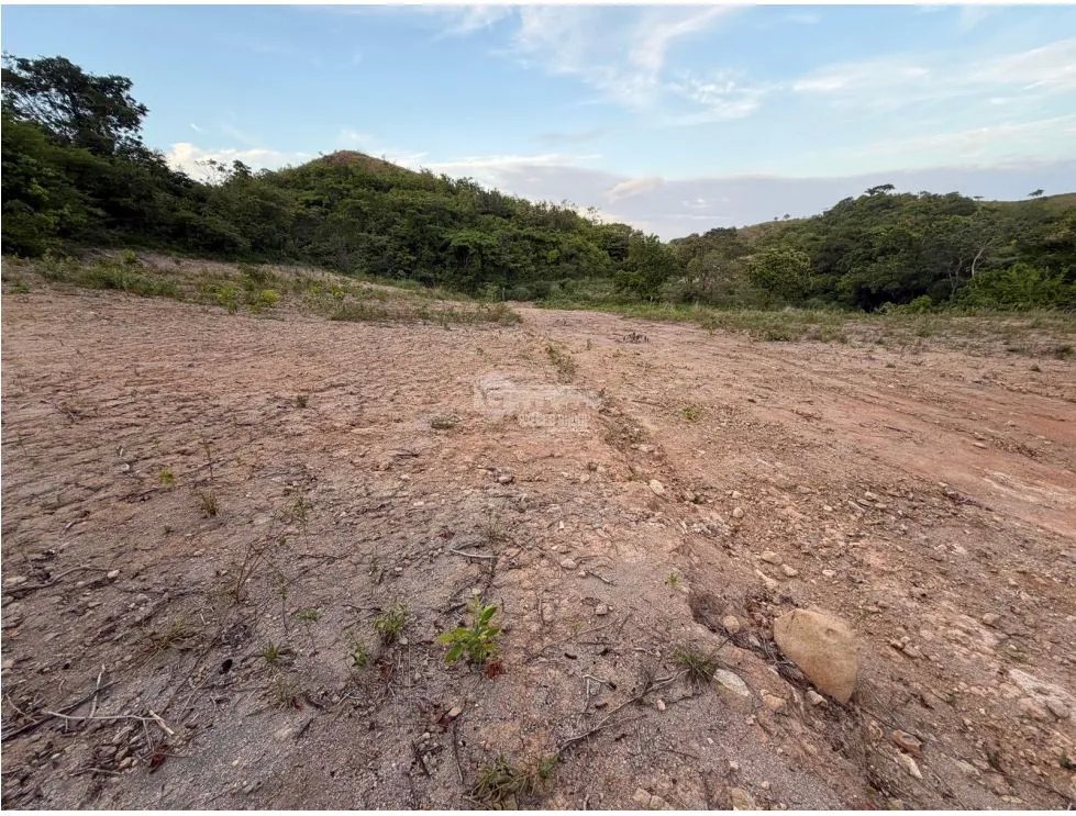 TERRENO / CHAME / 804 M2 / EL CALVARIO / FINANCIAMIENTO INTERNO