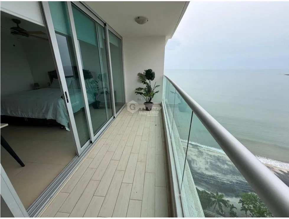 Apartment for rent in Coronado