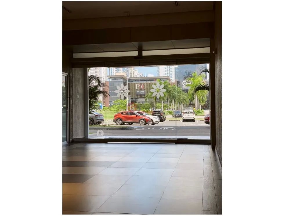CONSULTORIO / COSTA DEL ESTE / TOWN CENTER / 33M2 / SIN DIVISIONES