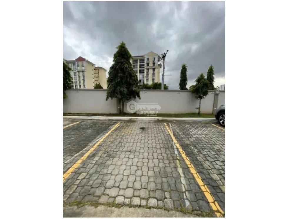 Apartment for sale in Condado del Rey