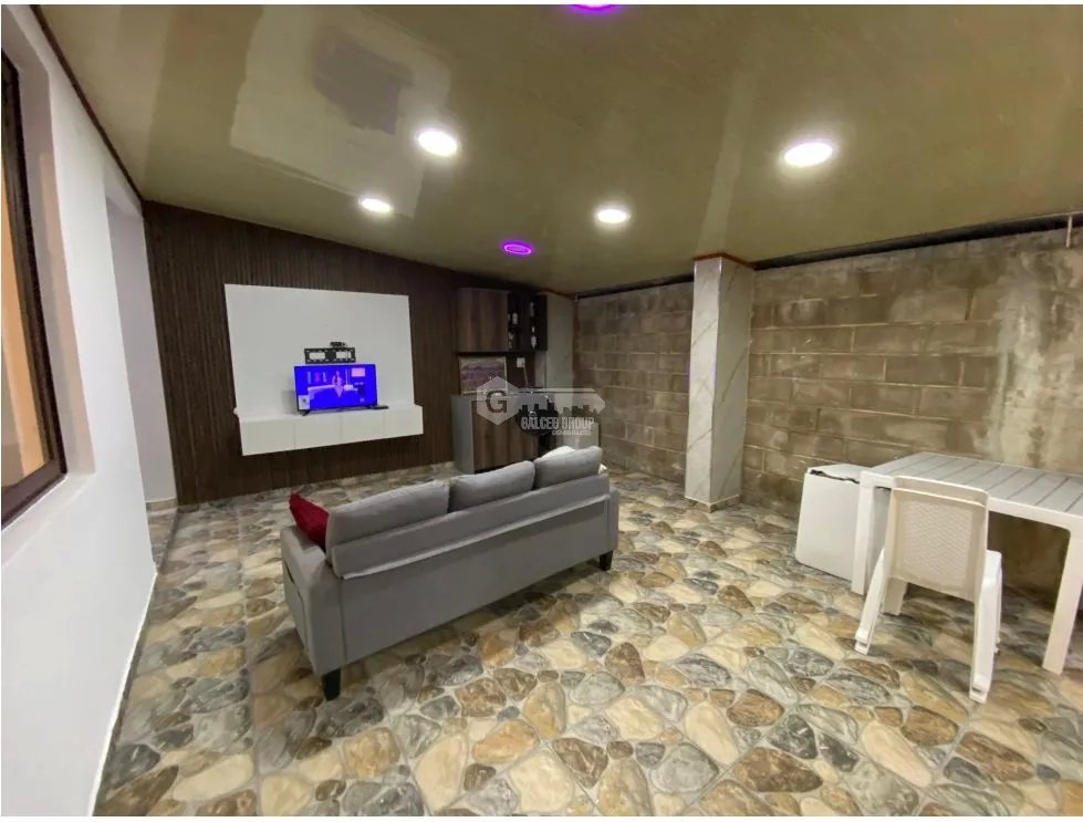 BRISAS DEL GOLF / PH GARDENIAS / 248M2 / 3 HABITACIONES