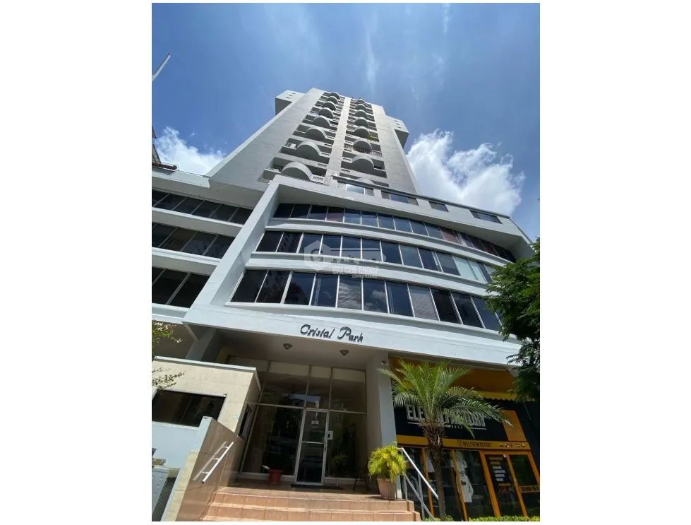 VIA ARGENTINA / CRISTAL PARK / 130M / 3 HABITACION + SERVICIO