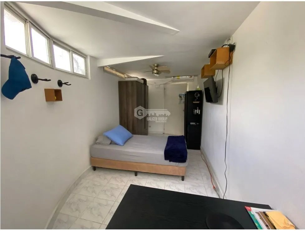 VIA ARGENTINA / CRISTAL PARK / 130M / 3 HABITACION + SERVICIO