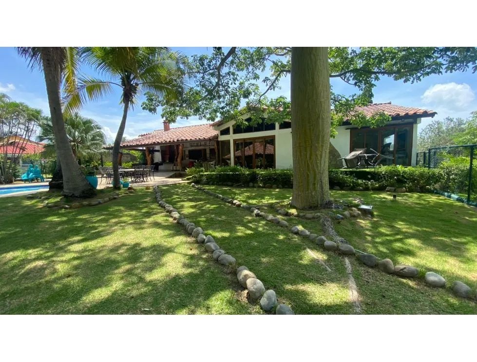 CORONADO / CLUB DE GOLF / 5HABITACIONES / 1750M2 / PISCINA