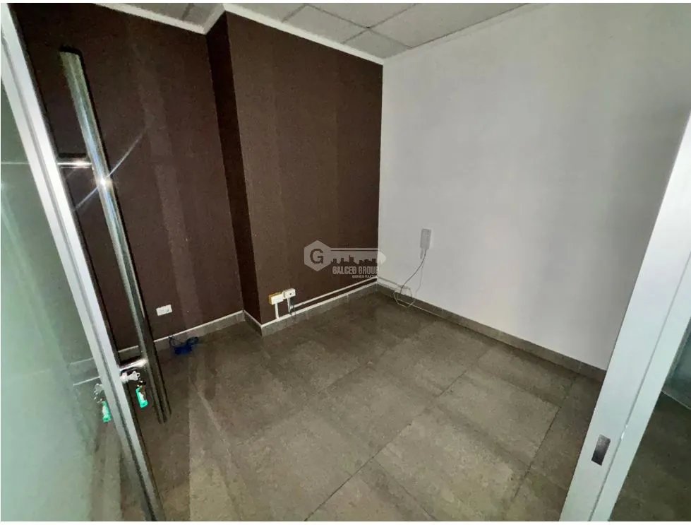 TORRE BANESCO / OCEAN BUSINESS PLAZA / MARBELLA / 103m / DIVISIONES