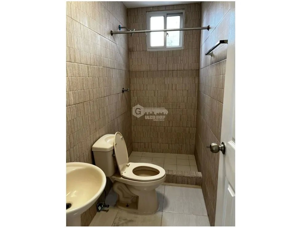 CARRASQUILLA / PH ARAMIS / 110m2 / 4 HABITACIONES / CENTRICO / Y