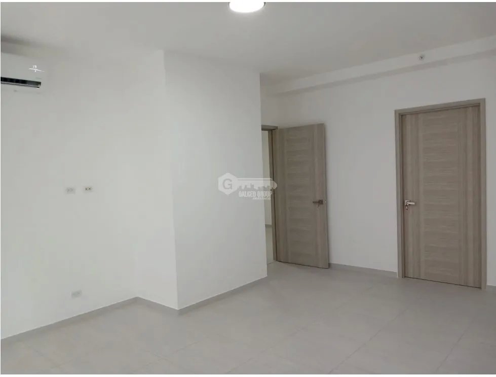 CALLE 50 / PH THE TOWERS / 3 HABITACIONES / 275M2 / TERRAZA
