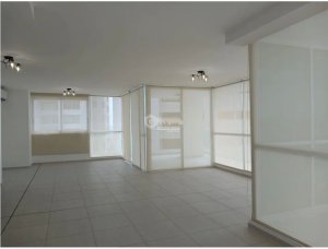 Apartment for sale in Calle 50