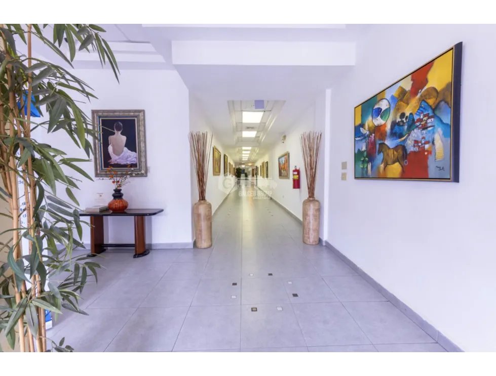 OFICINA / VISTA HERMOSA / PLAZA AMERICA / 426M2