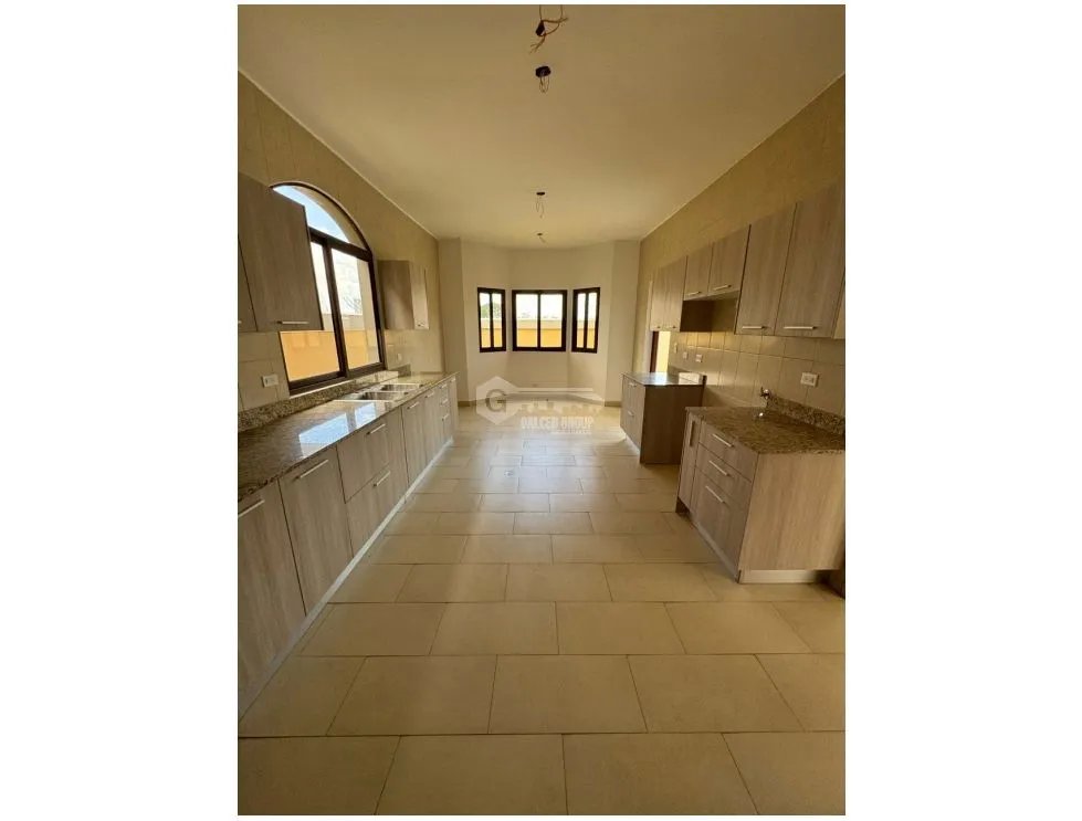 Single Family House for sale in Costa Sur