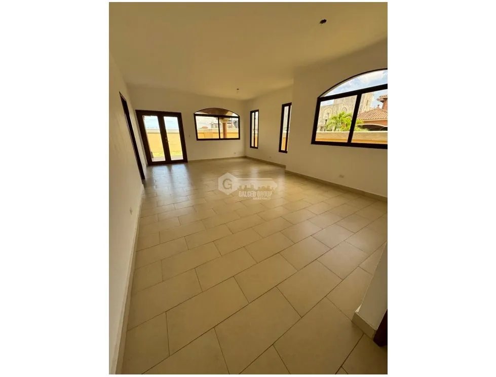 Single Family House for sale in Costa Sur