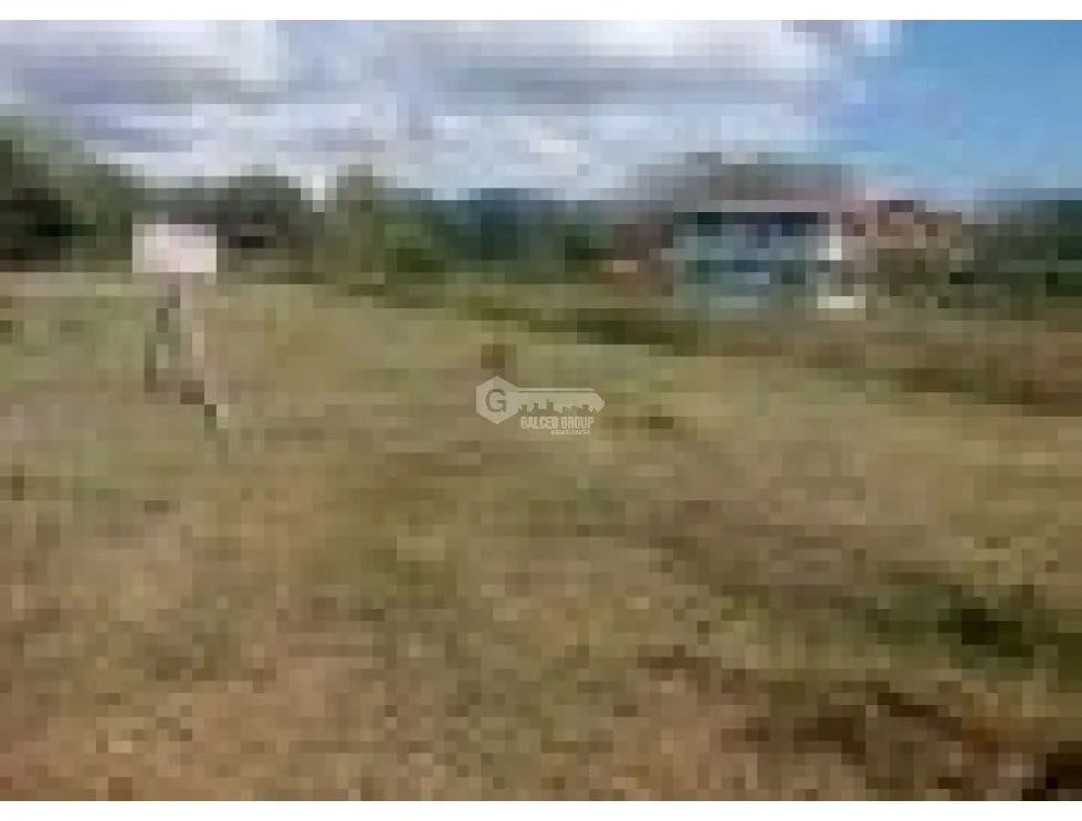 TERRENO / MALIBU / 1000m2 / SEGUNDA LINEA DEL MAR / CERCADO