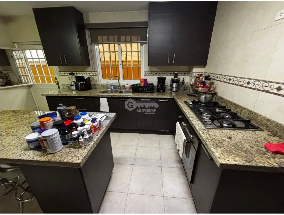 ANCON / RES. LAS HUACAS / RAINFOREST VILLAGE / 5 HAB / 450M2 / GANGA