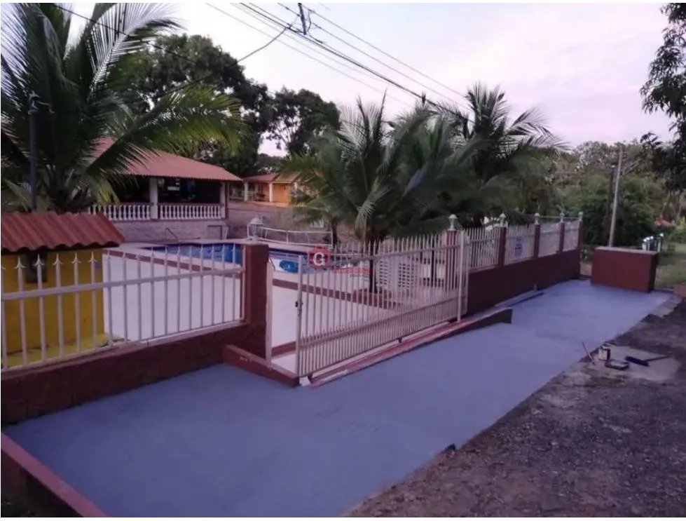 CABAÑAS DE PLAYA / LAS PALMAS GORGONA / 1080m2 / CON PISCINA