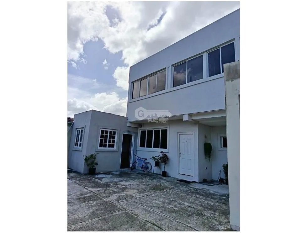 LAS ACACIAS / VILLA DE LAS ACACIAS / 197M / 3 HABITACIONES / CON ANEXO