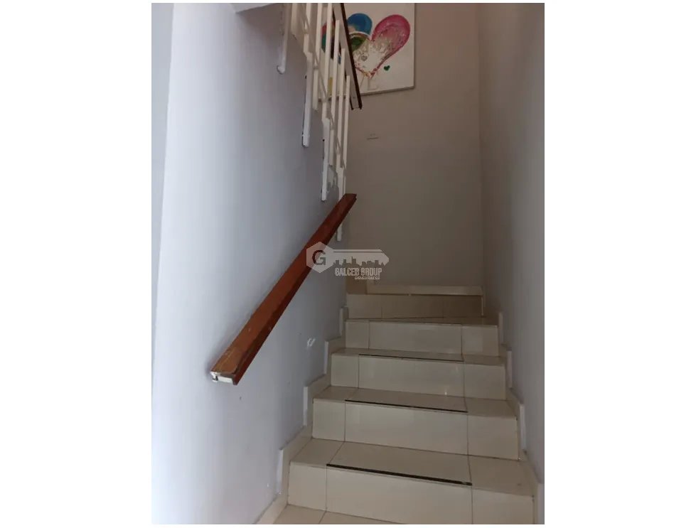 LAS ACACIAS / VILLA DE LAS ACACIAS / 197M / 3 HABITACIONES / CON ANEXO