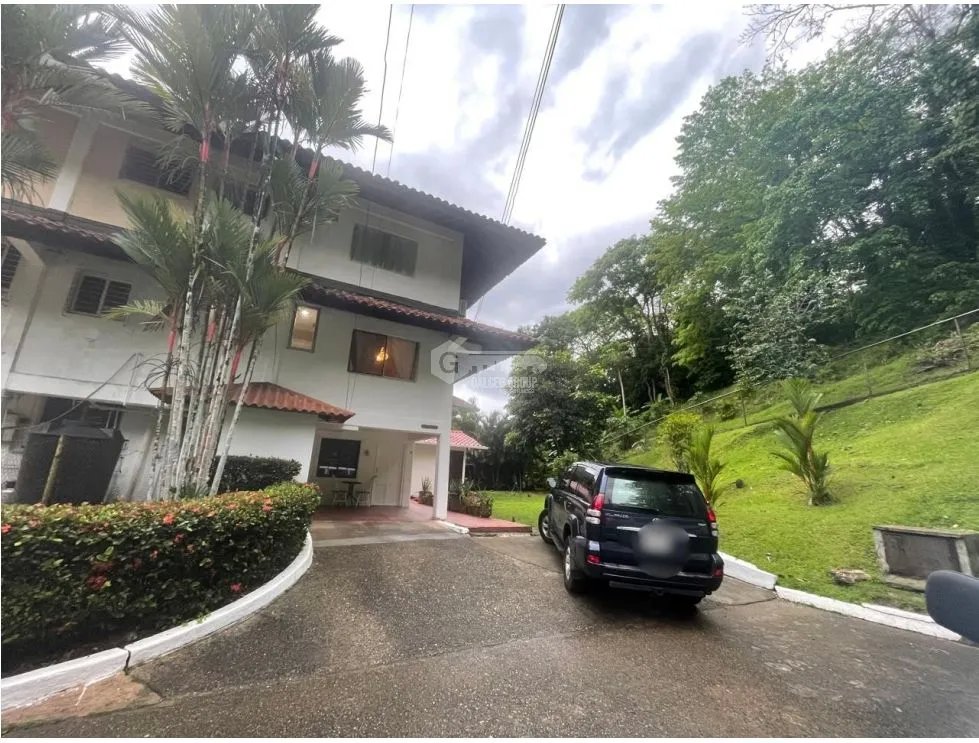 Single Family House for sale in Colon