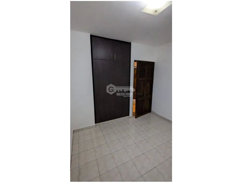 Apartment for sale in Altos de Santa Maria