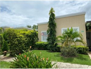 Single Family House for sale in Coronado