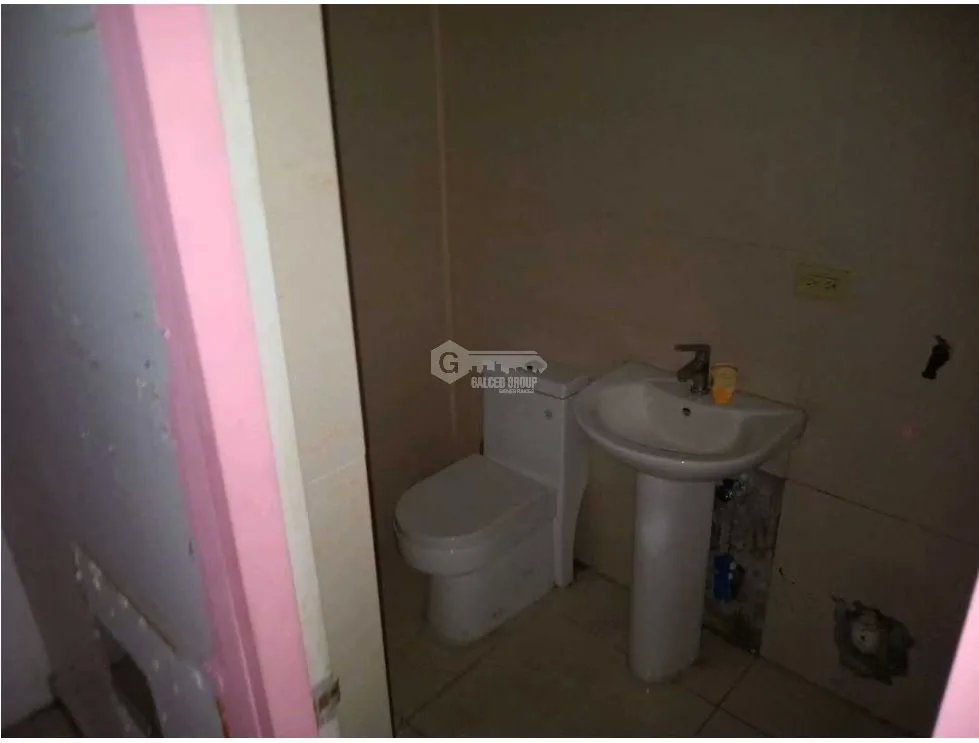 LOCAL / PUEBLO NUEVO / PH POLI / 100 M2 / PLANTA ALTA / VACIO