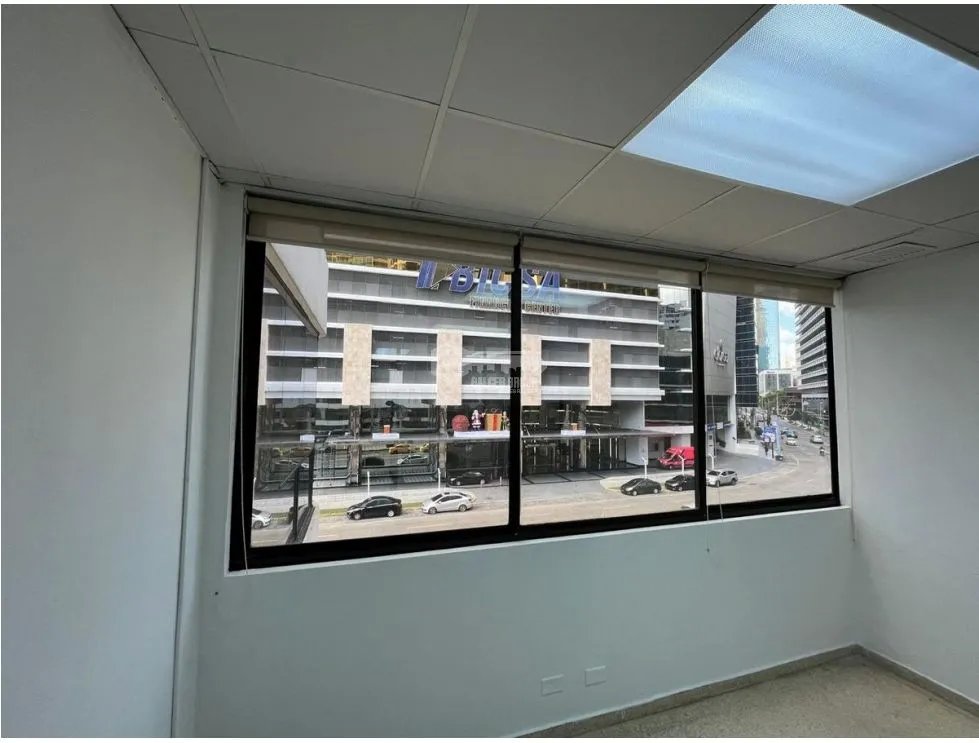 OFICINA / AVE BALBOA / GALERIAS BALBOA / 84M2 / VISTA CINTA COSTERA