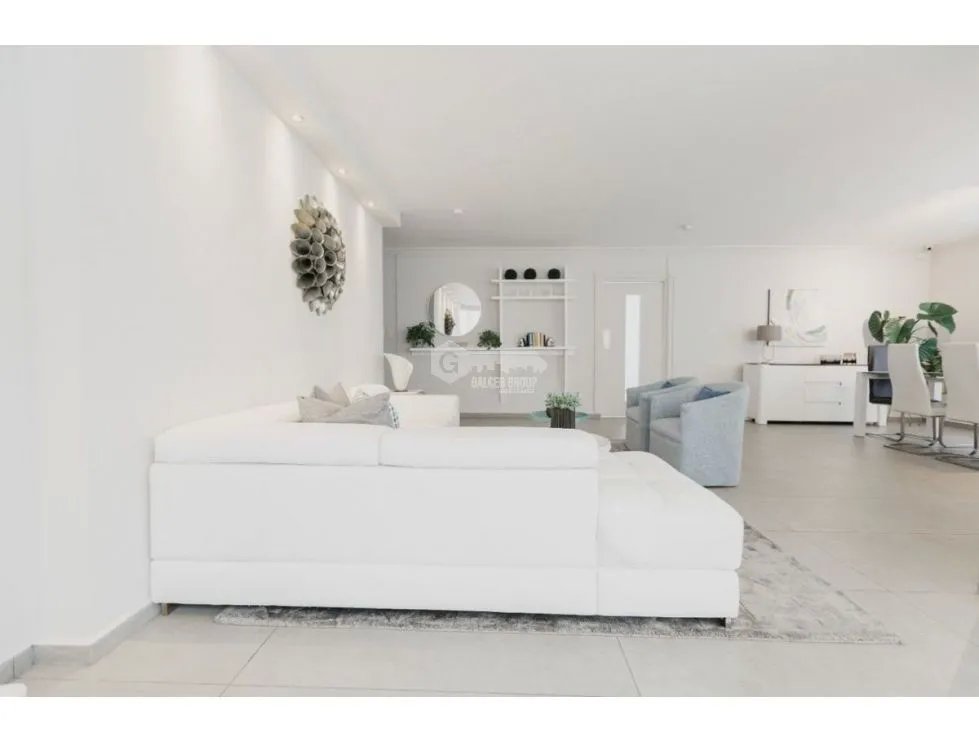 Apartment for sale in Coco del Mar