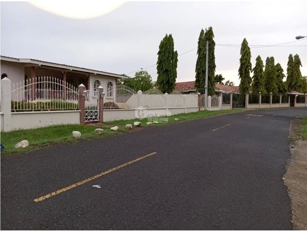 Single Family House for sale in Los Santos