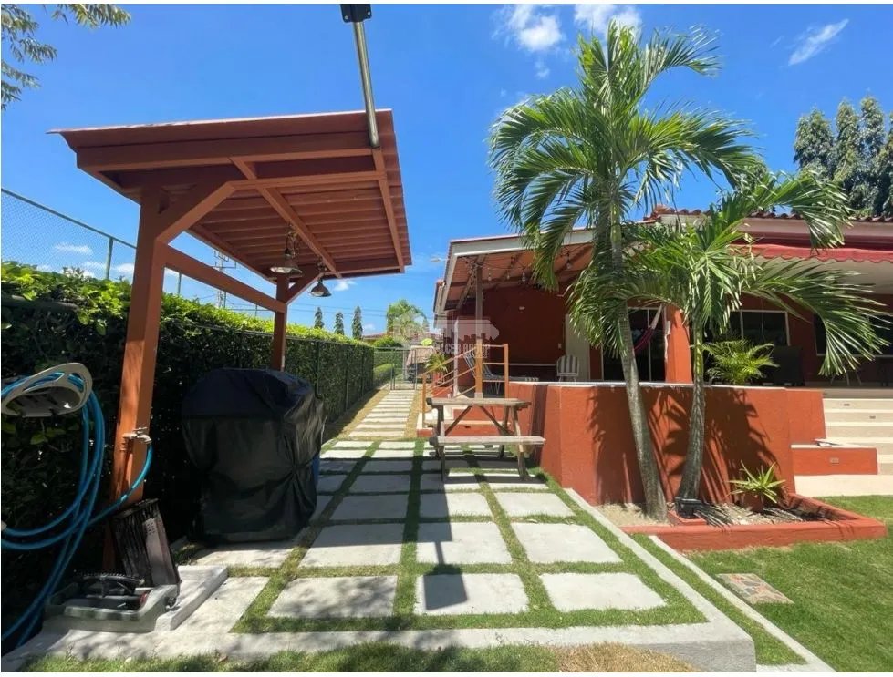 CHAME / VILLAS DE LA COLONIA / 300M / 3 HABITACION / CERCA A PLAYA