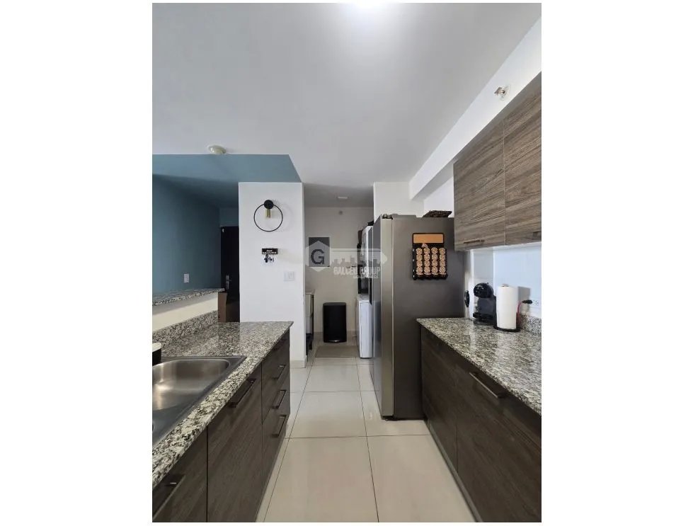 CARRASQUILLA / PH MIDPARK / 83M2 / 2 HABITACIONES / BALCON / AMOBLADO
