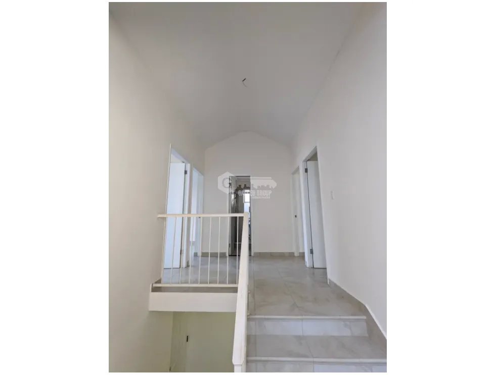 Single Family House for sale in Vacamonte