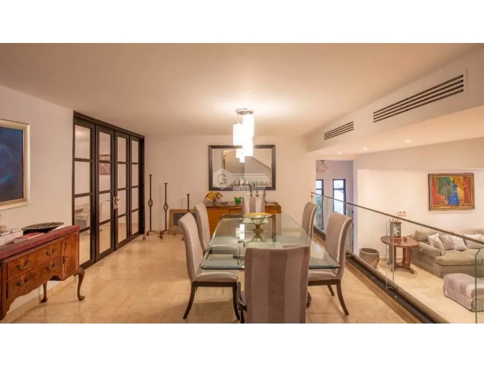 OBARRIO / DUPLEX / 500 M2 / 4 HABITACIONES / PISCINA / TERRAZA