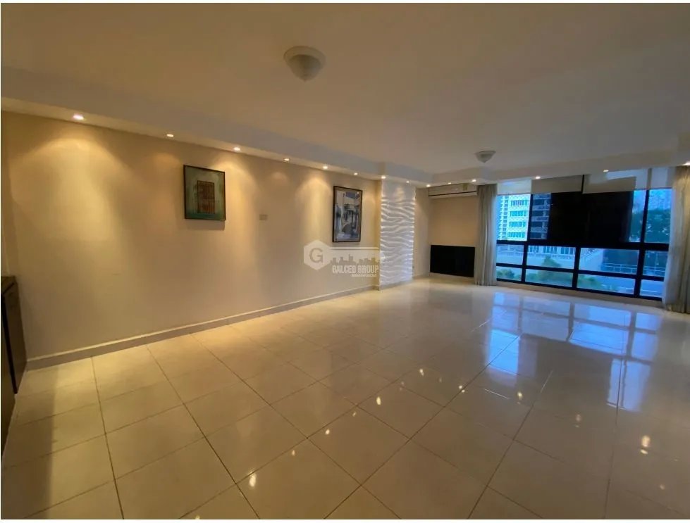 EL CANGREJO / PH ARANJUEZ / 170 M2 / PISCINA / 3 HABITACIONES