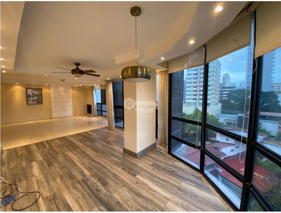 EL CANGREJO / PH ARANJUEZ / 170 M2 / PISCINA / 3 HABITACIONES
