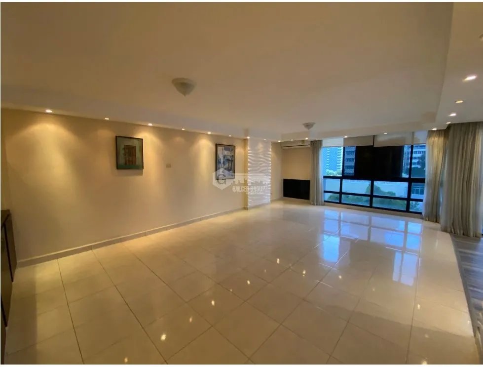 EL CANGREJO / PH ARANJUEZ / 170 M2 / PISCINA / 3 HABITACIONES