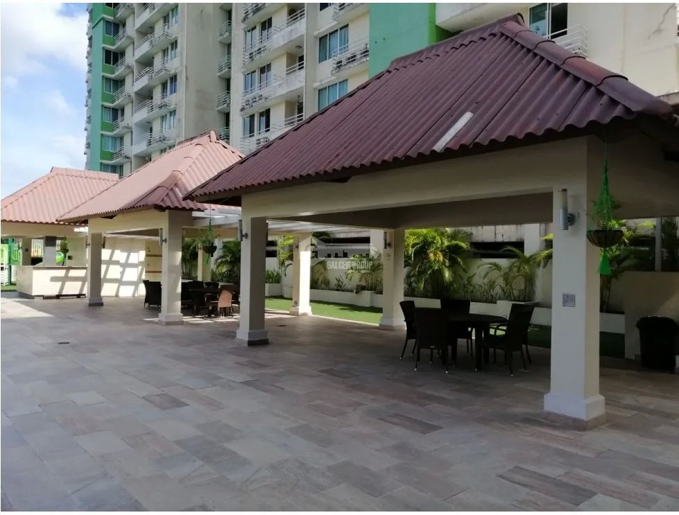 Apartment for sale in Condado del Rey