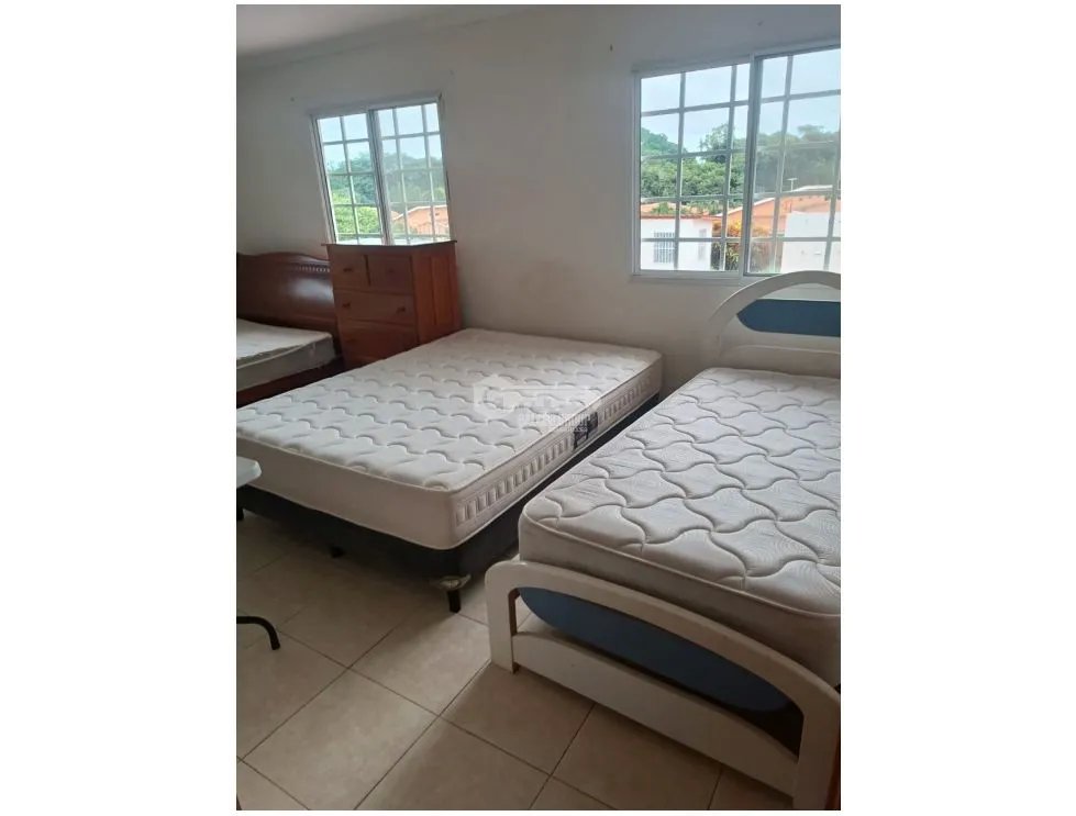 CHAME / VILLA CAMPESTRE / 1000 M2 / 4 HABITACIONES / PISCINA / TERRAZA