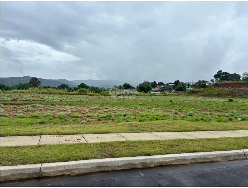 TERRENO EN PARQUE INDUSTRIAL / TOCUMEN STORAGE COMPLEX / 2,500 M2
