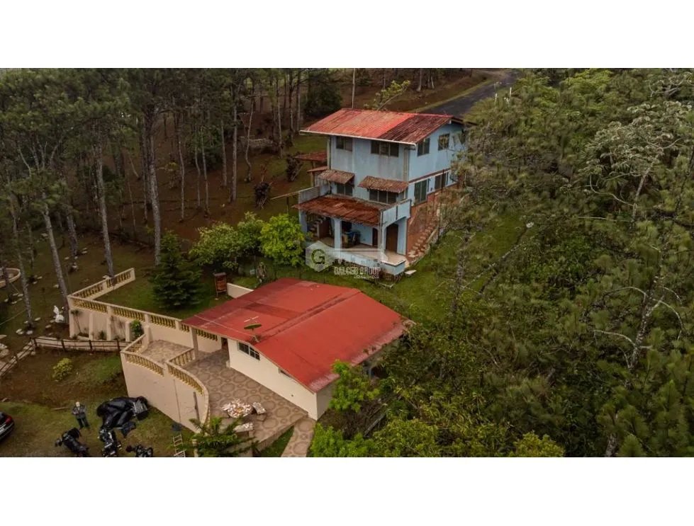 CERRO AZUL / FINCA CON 2 CABAÑAS TURISTICAS /  1,172 M2