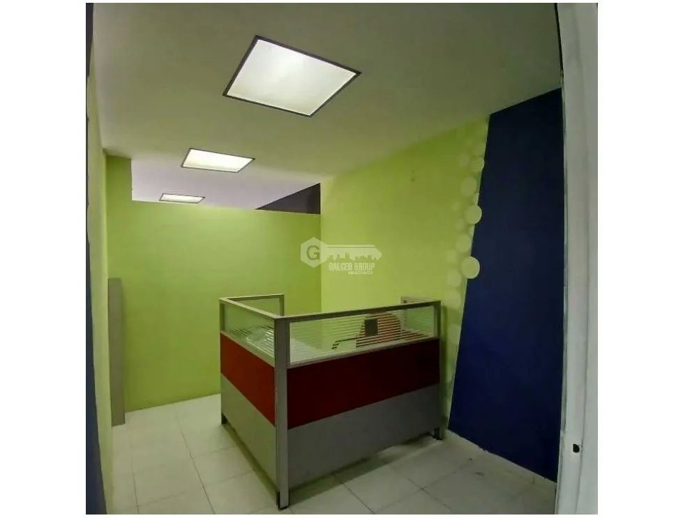 EL CANGREJO / VIA ARGENTINA / LOCAL COMERCIAL / 100M2