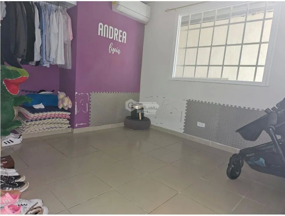 LA CABIMA / PRADERAS DE SAN LORENZO / 3 HAB / 209M2