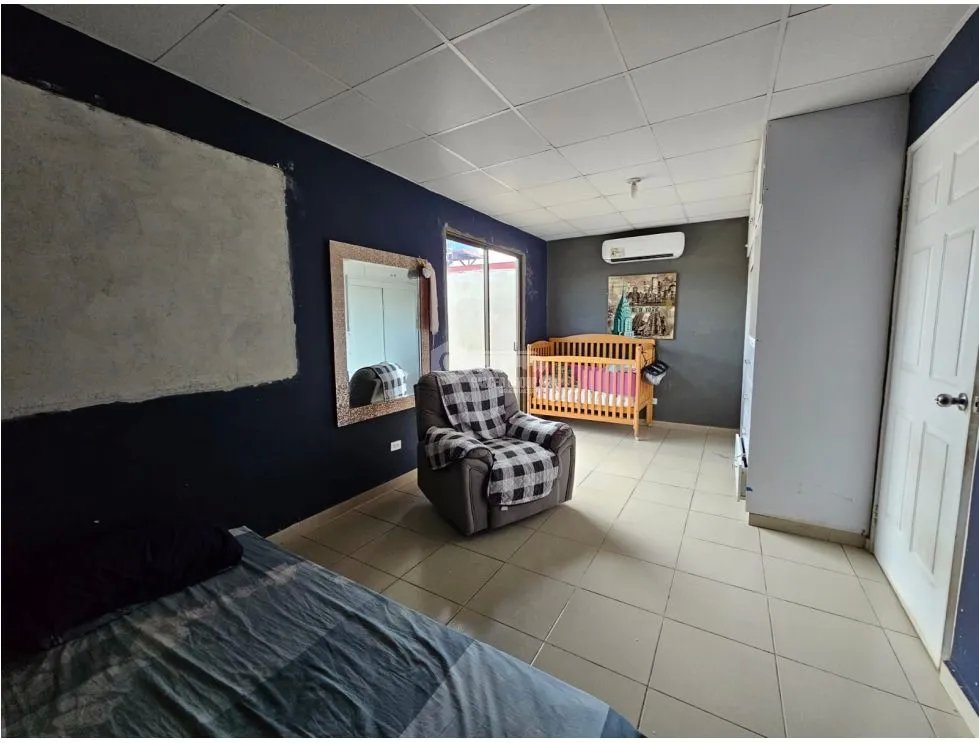 LA CABIMA / PRADERAS DE SAN LORENZO / 3 HAB / 209M2