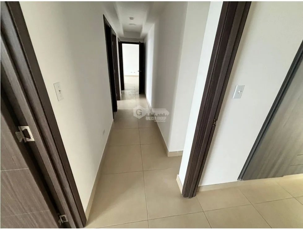 Apartment for sale in Condado del Rey