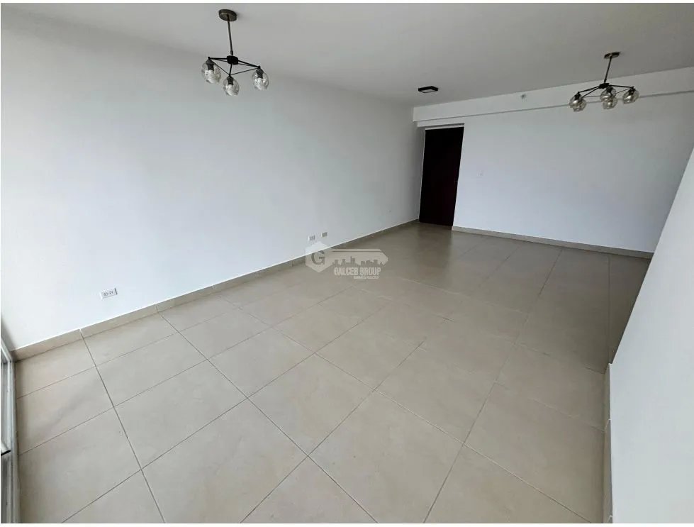 Apartment for sale in Condado del Rey